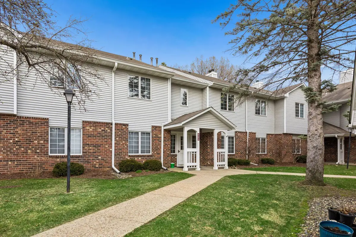 3563 Blue Jay Way #203, Eagan, MN 55123 - #1