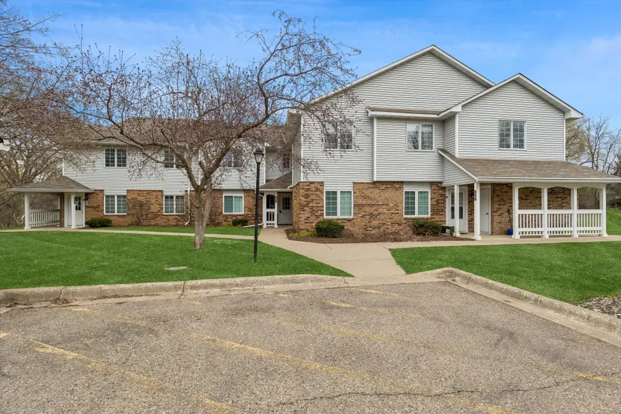 3557 Blue Jay Way #202, Eagan, MN 55123 - #2