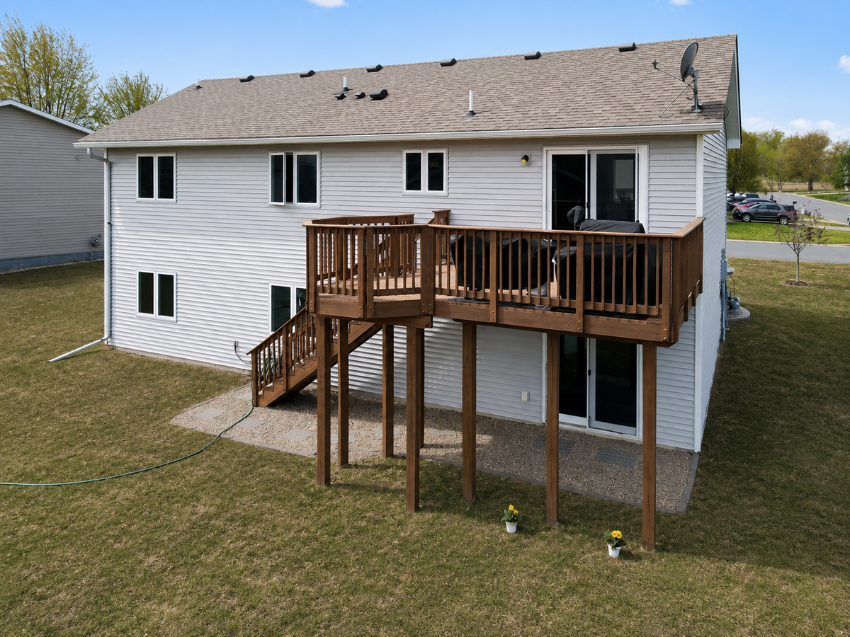 401 Fischer Street Nw, Montgomery, MN 56069 - #1