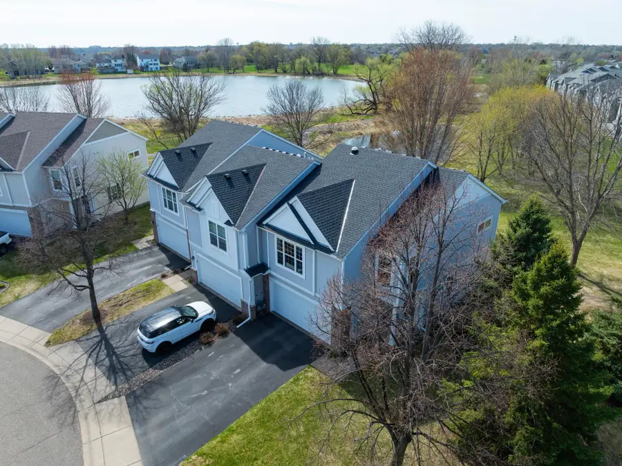 2204 Saint Johns Circle, Woodbury, MN 55129 - #2