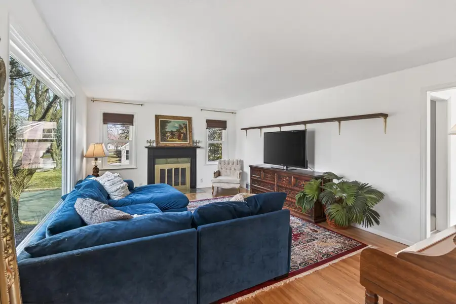 2672 Parkview Boulevard, Robbinsdale, MN 55422 - #3