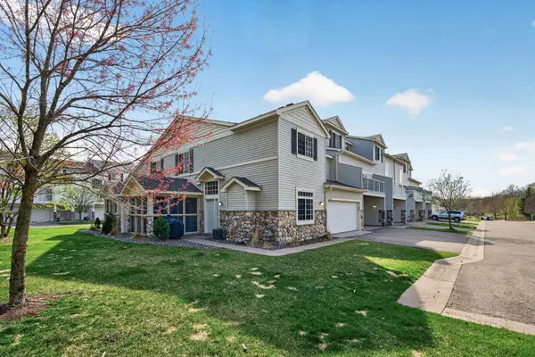 6729 Pine Crest Trail S, Cottage Grove, MN 55016