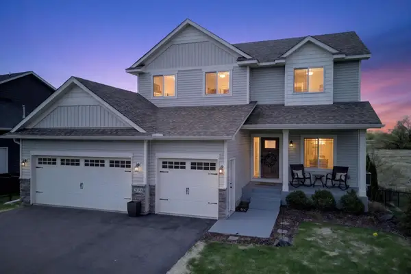 2086 Chestnut St, Lino Lakes, MN 55038