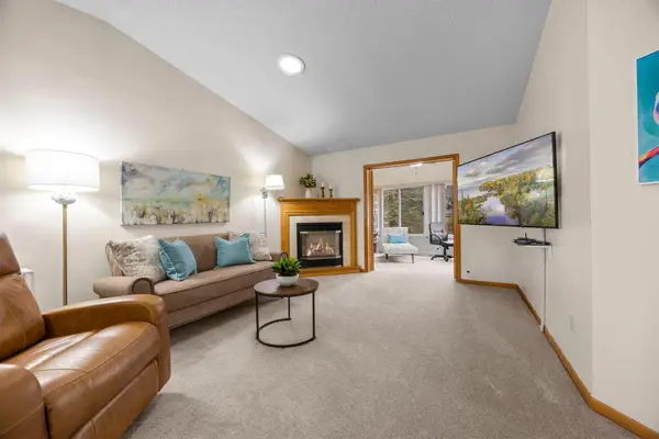 14227 Glencove Trail, Apple Valley, MN 55124