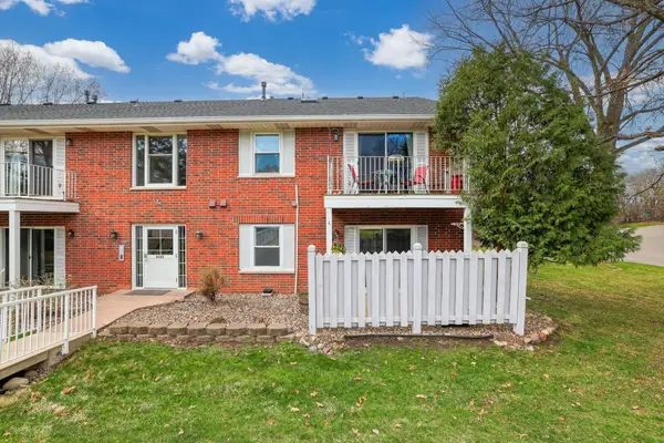 6333 Alderwood Circle #B, Saint Paul, MN 55125