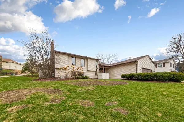 3509 W 99th Street, Minneapolis, MN 55431