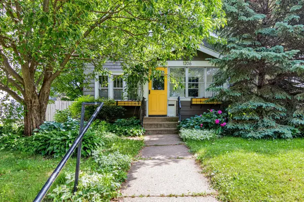 1206 Van Buren Avenue, Saint Paul, MN 55104