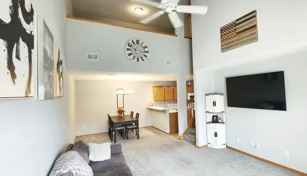 17168 Eagleview Way #86, Farmington, MN 55024