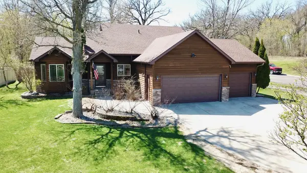 1502 17th Street S, Sartell, MN 56377
