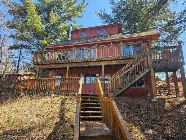 4045 Long Lake Shores Road, Eveleth, MN 55734