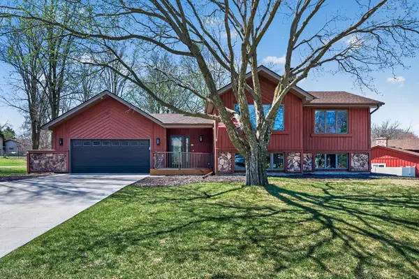 4615 Deerwood Lane N, Minneapolis, MN 55442