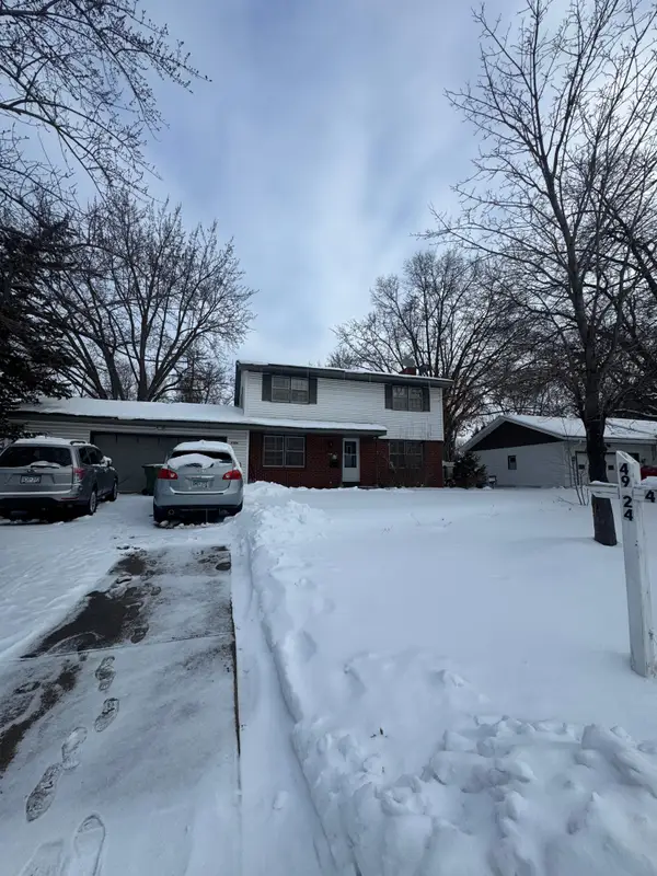 4924 78th Lane N, Brooklyn Park, MN 55443