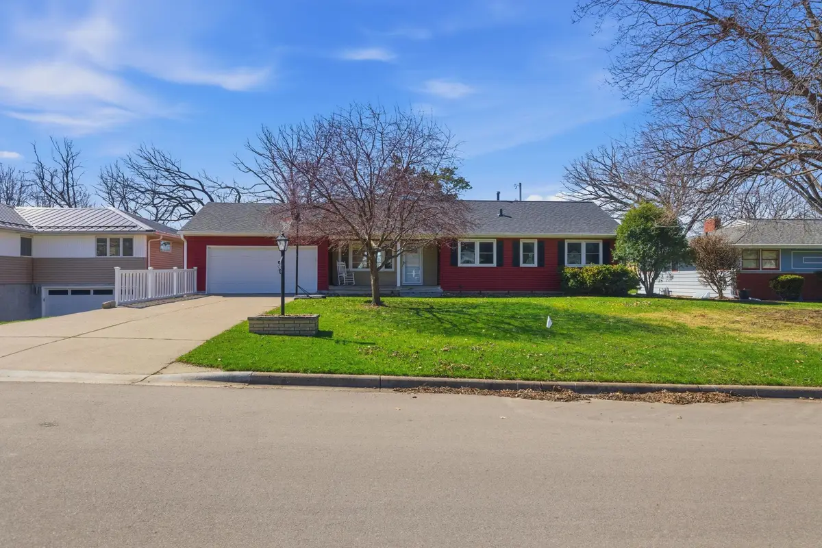 2095 Fairways Lane, Saint Paul, MN 55113 - #1