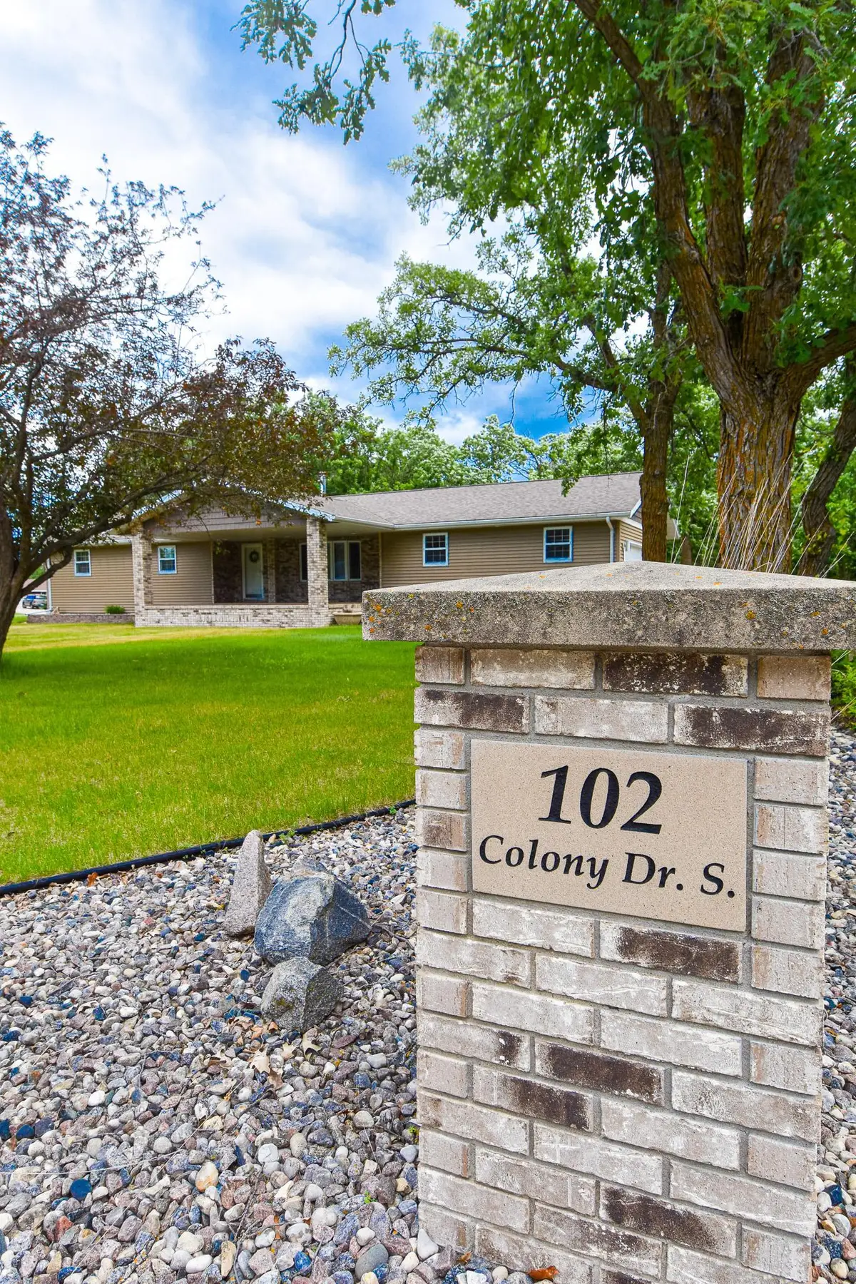 102 Colony Drive S, Karlstad, MN 56732 - #1