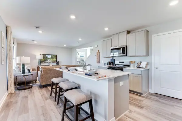 19375 137th Avenue N, Rogers, MN 55374