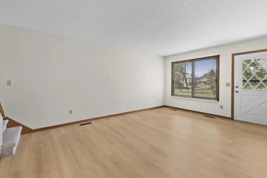 4277 Parkview Court, Saint Paul, MN 55127 - #3