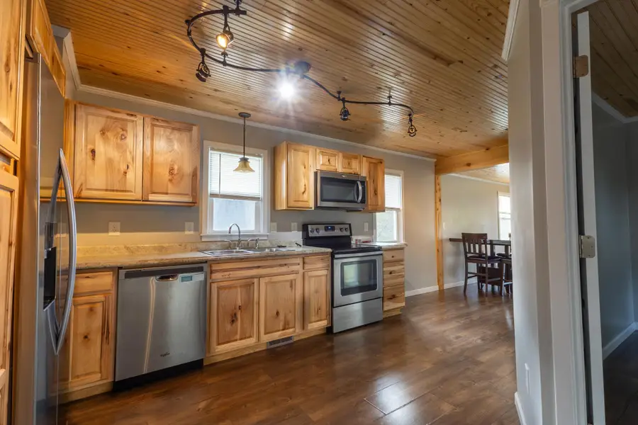 615 Union Street Ne, Chatfield, MN 55923 - #3