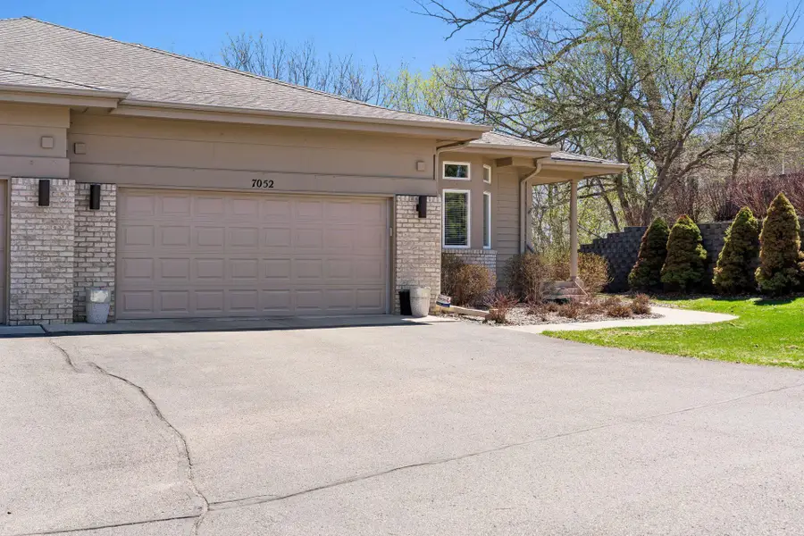 7052 Crowne Oak Road, Eden Prairie, MN 55344 - #3