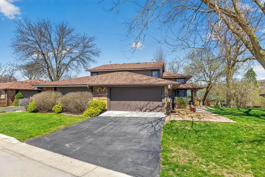 1245 19th Avenue Ne, Rochester, MN 55906 - #2