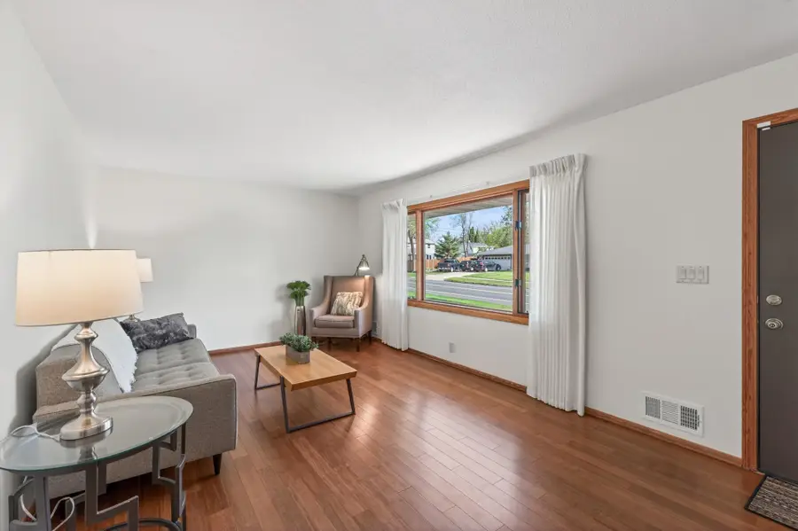 2521 Cedar Avenue, Saint Paul, MN 55110 - #3