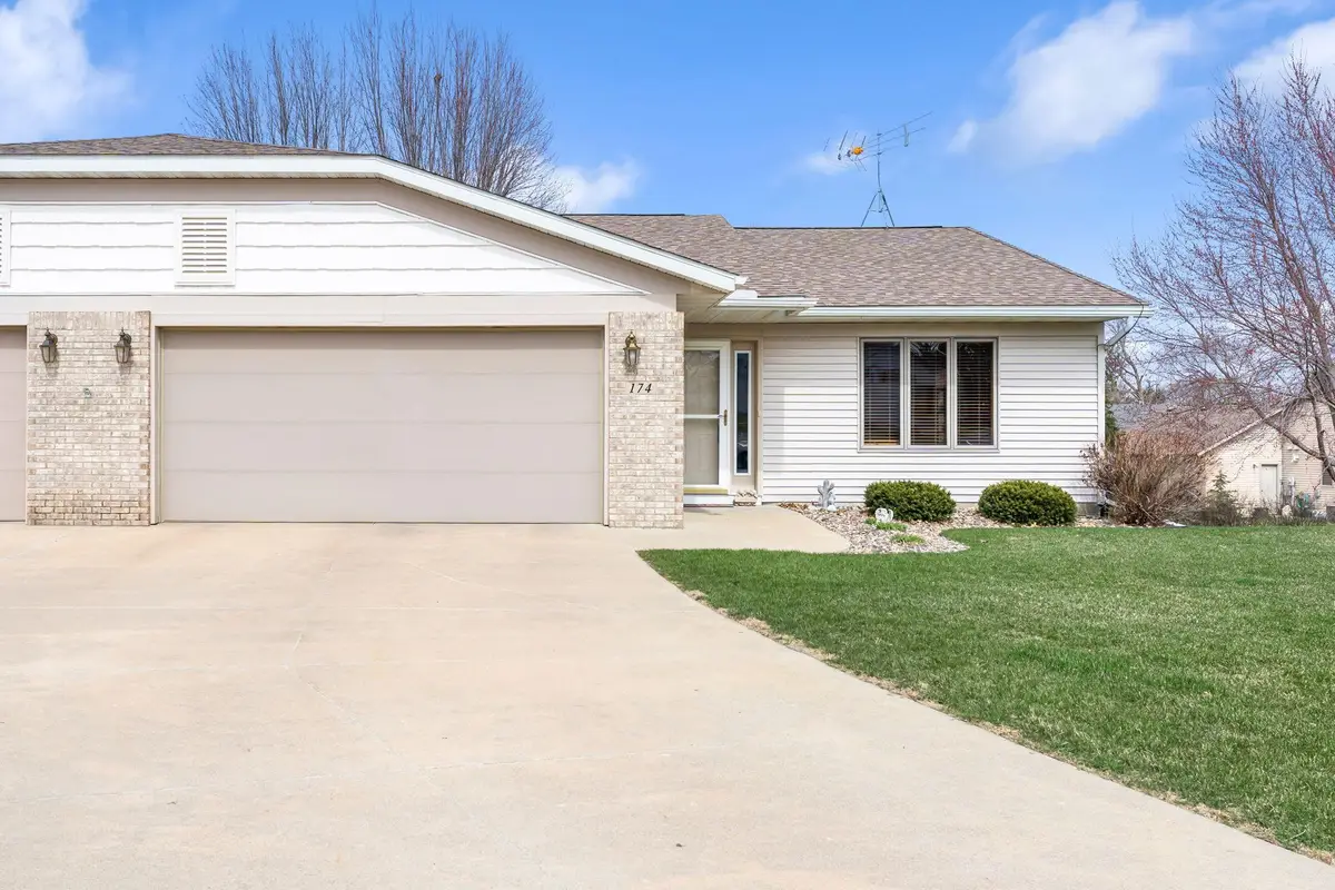 174 Autumn Place Ne, Owatonna, MN 55060 - #1