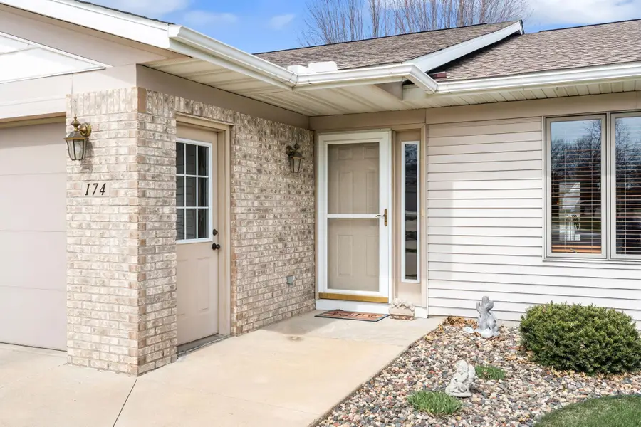 174 Autumn Place Ne, Owatonna, MN 55060 - #3