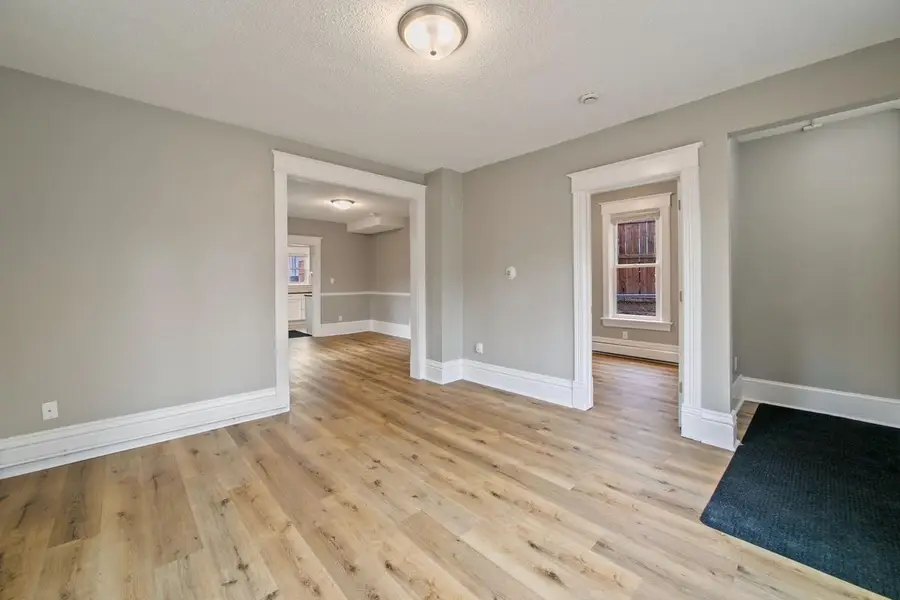 617 Wells Street, Saint Paul, MN 55130 - #3