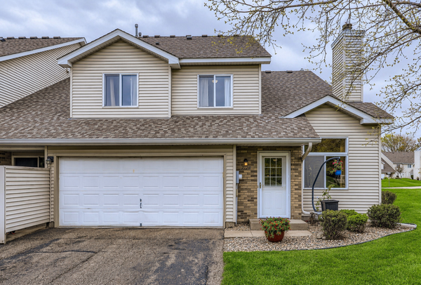 7728 79th Street S, Cottage Grove, MN 55016