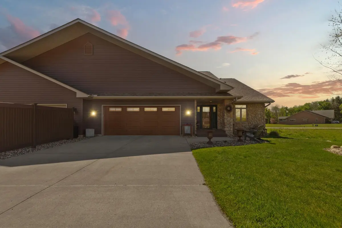 20345 Geneva Trail, Faribault, MN 55021 - #1