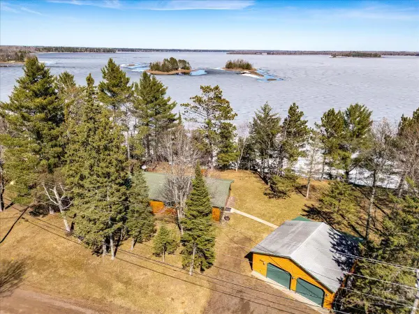 5177 1st Avenue, Duluth, MN 55803