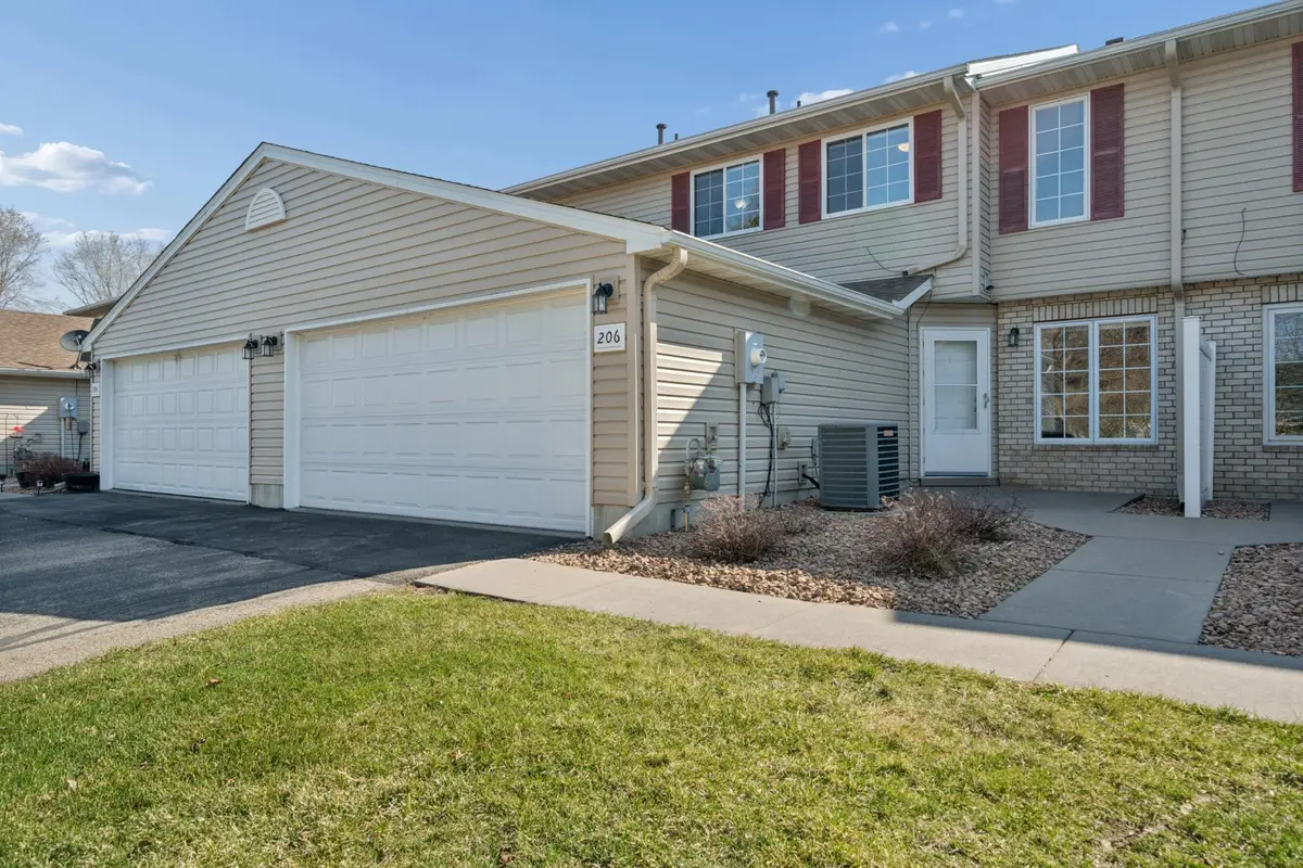 206 E Orchard Street, Belle Plaine, MN 56011 - #1