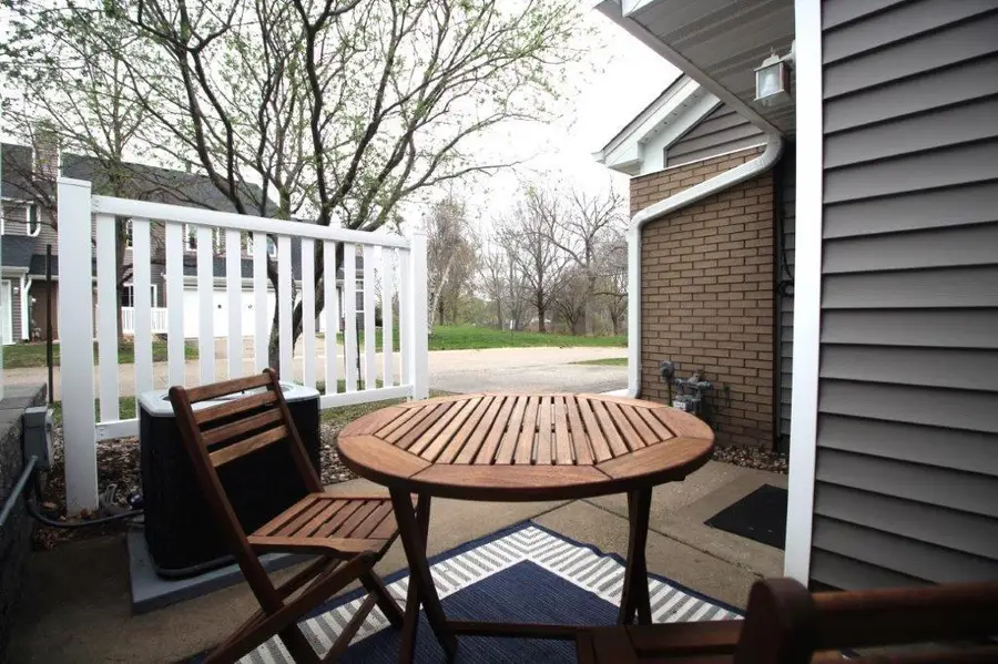 8426 Copperfield Way #93, Inver Grove Heights, MN 55076 - #3