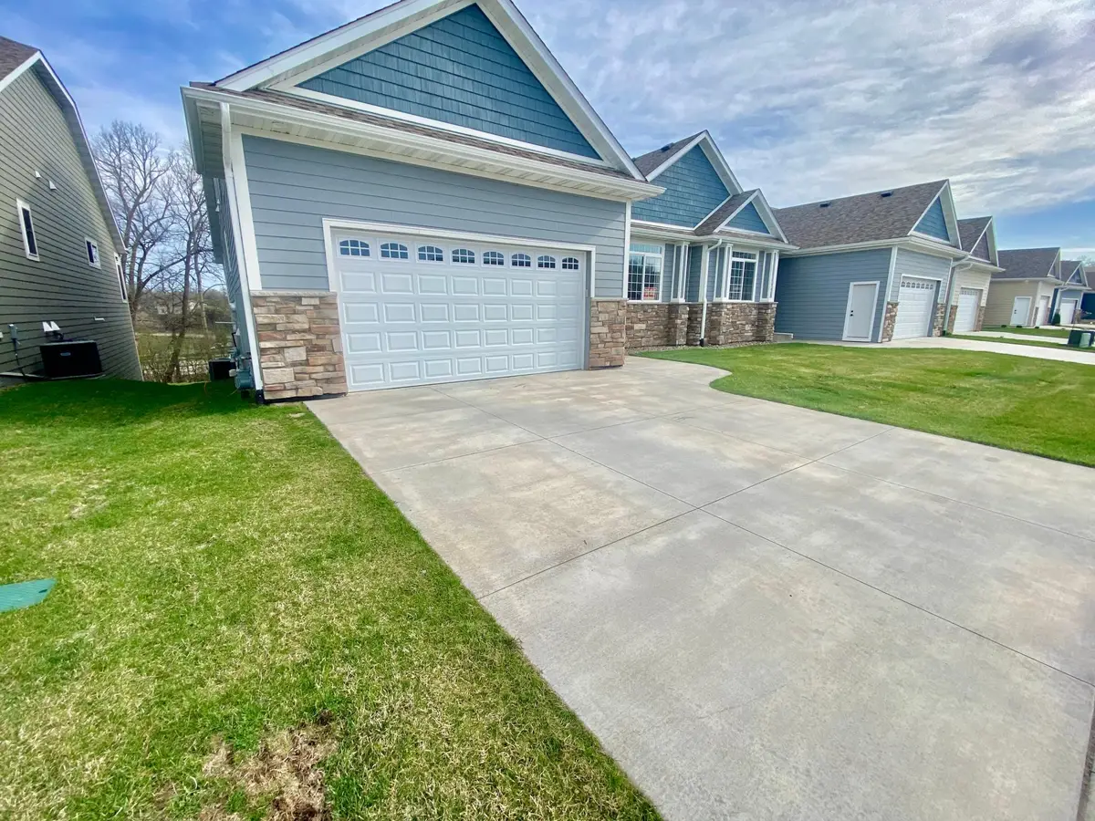 1513 Alexander Road Ne, Rochester, MN 55906 - #1