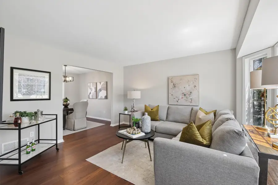 16427 Hyland Avenue, Lakeville, MN 55044 - #3