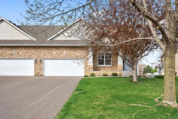 17281 Eagleview Drive #197, Farmington, MN 55024