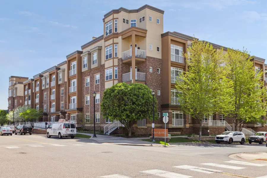 2550 38th Avenue Ne #109, Minneapolis, MN 55421 - #3