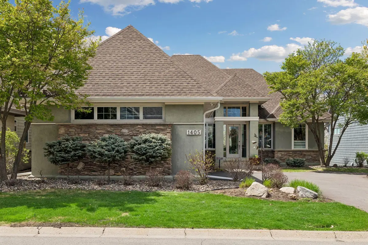 1405 Skyline Drive, Golden Valley, MN 55422 - #1