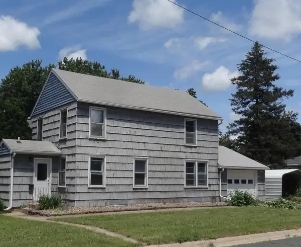 1355 S Main Street S, Zumbrota, MN 55992