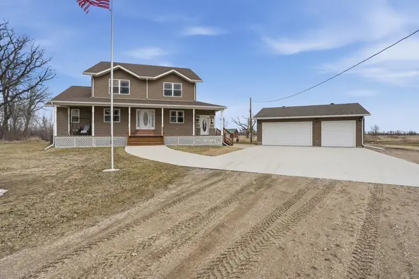 21436 200th Avenue Ne, Thief River Falls, MN 56701