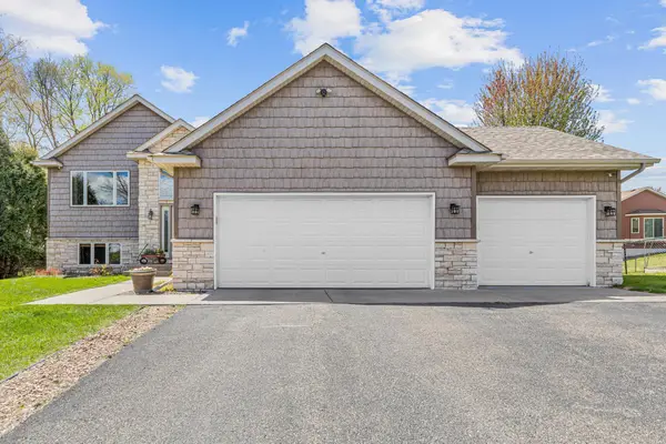 5725 157th Street N, Hugo, MN 55038