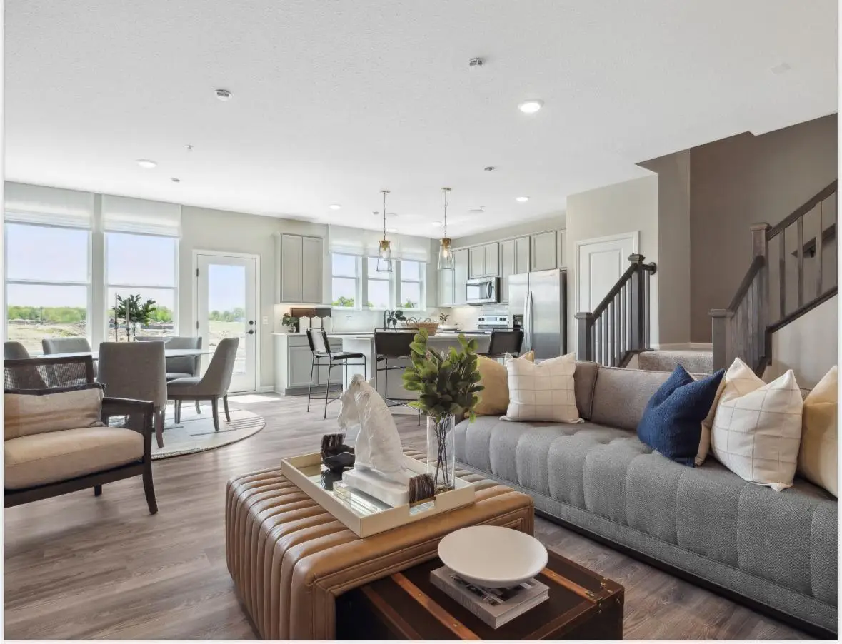 9265 Larimar Trail, Eden Prairie, MN 55347 - #1