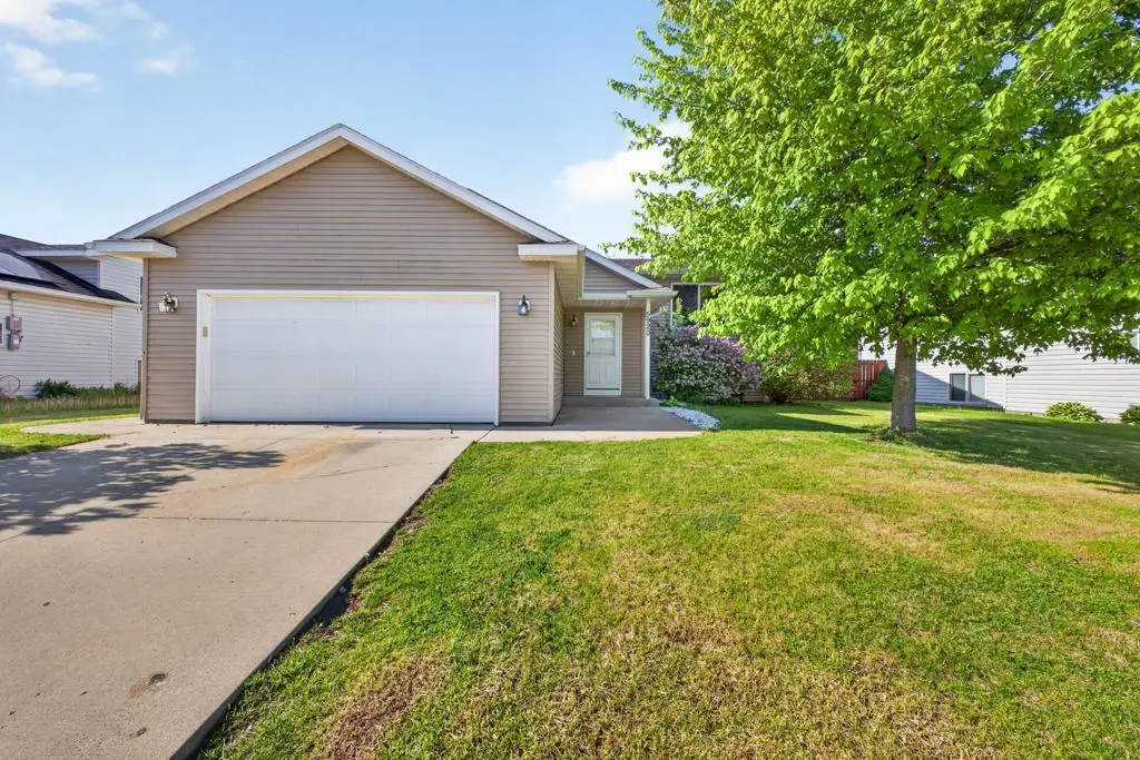 5920 Belfry Lane Nw, Rochester, MN 55901 - #1