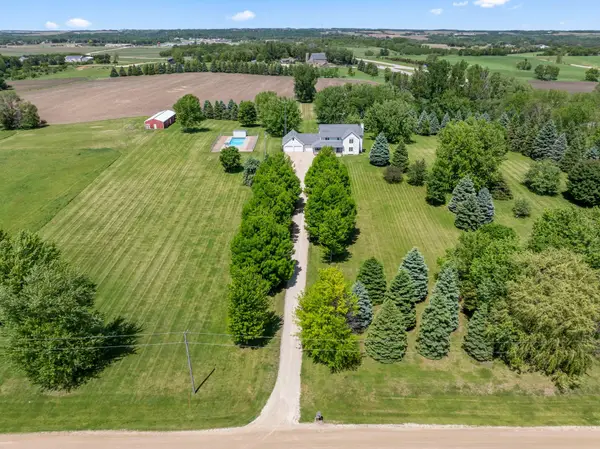 4141 90th Street Nw, Oronoco, MN 55960