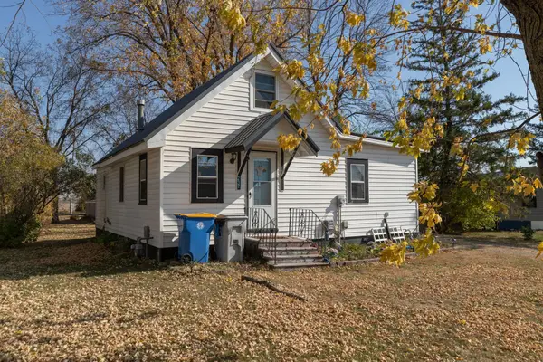 237 Mill Avenue S, Blooming Prairie, MN 55917