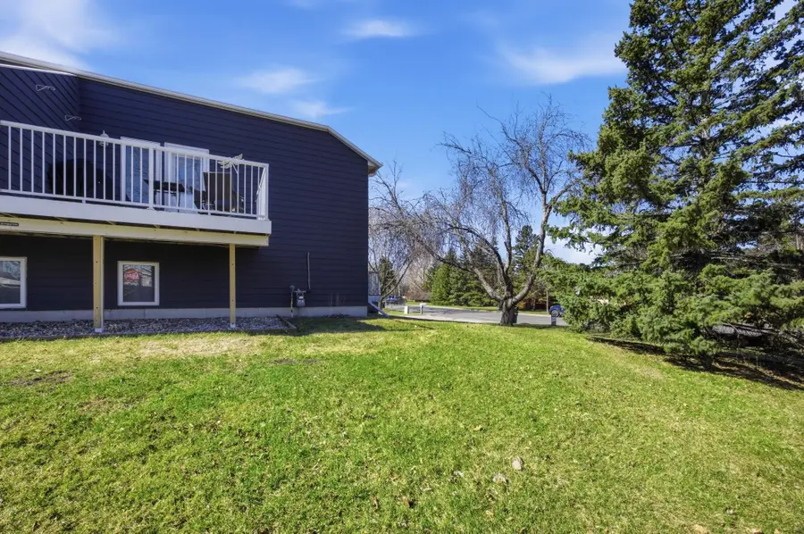 1 Prairiewood Crossing S, Fargo, ND 58103 - #3