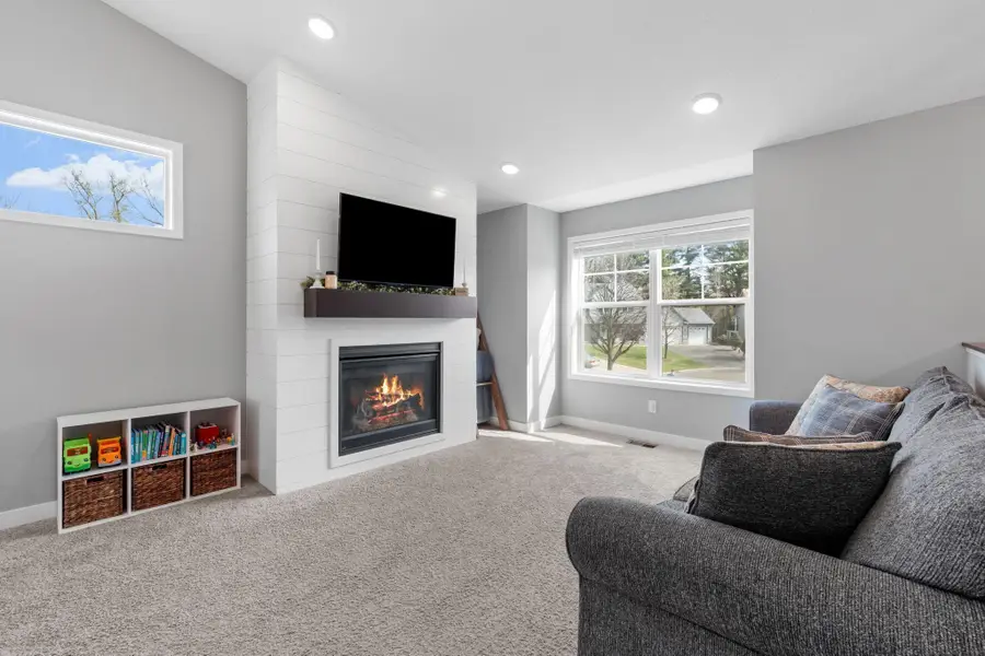 1851 102nd Avenue Nw, Coon Rapids, MN 55433 - #3