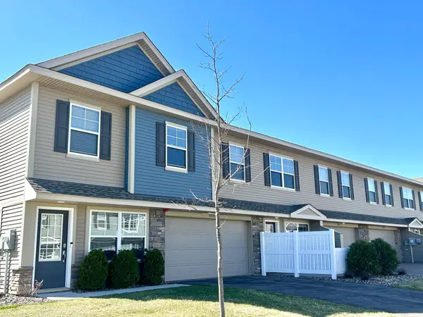 8042 Abercrombie Lane, Saint Paul, MN 55129