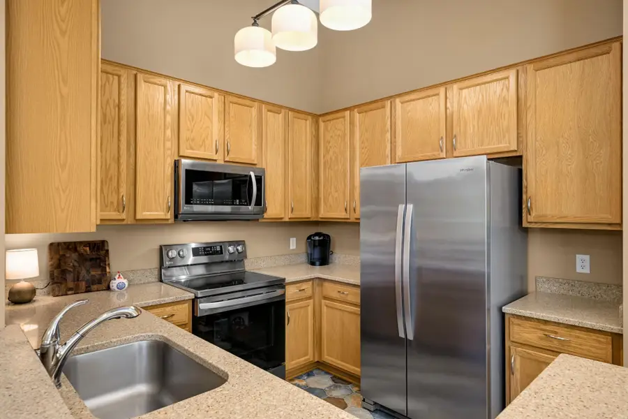 7637 Century Court, Chanhassen, MN 55317 - #2