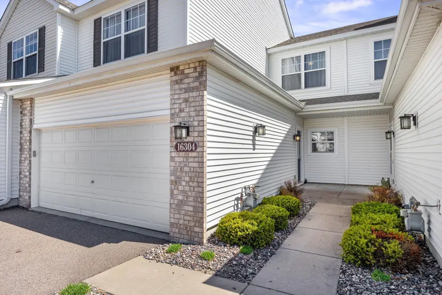 16304 70th Avenue N, Maple Grove, MN 55311 - #2