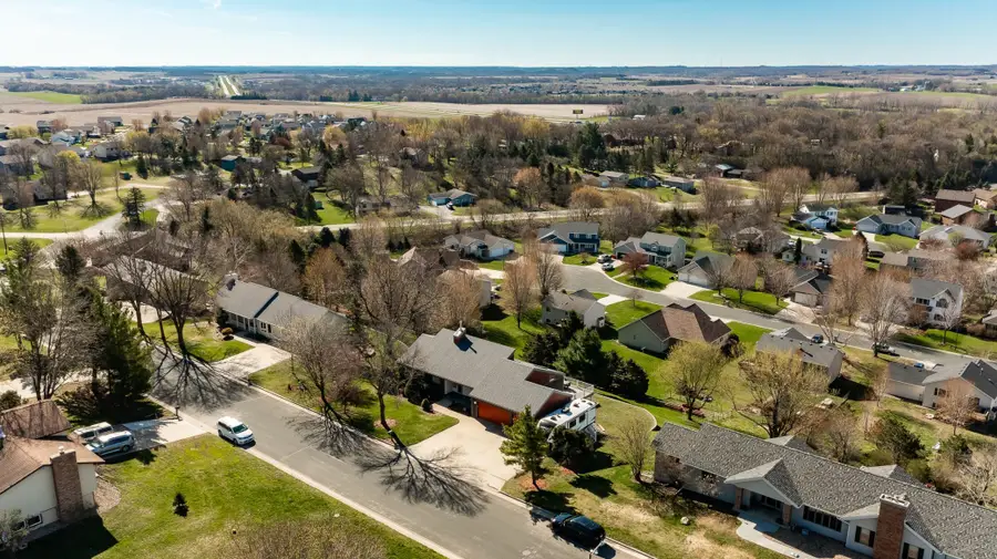 9 Island Heights Court Ne, Pine Island, MN 55963 - #3